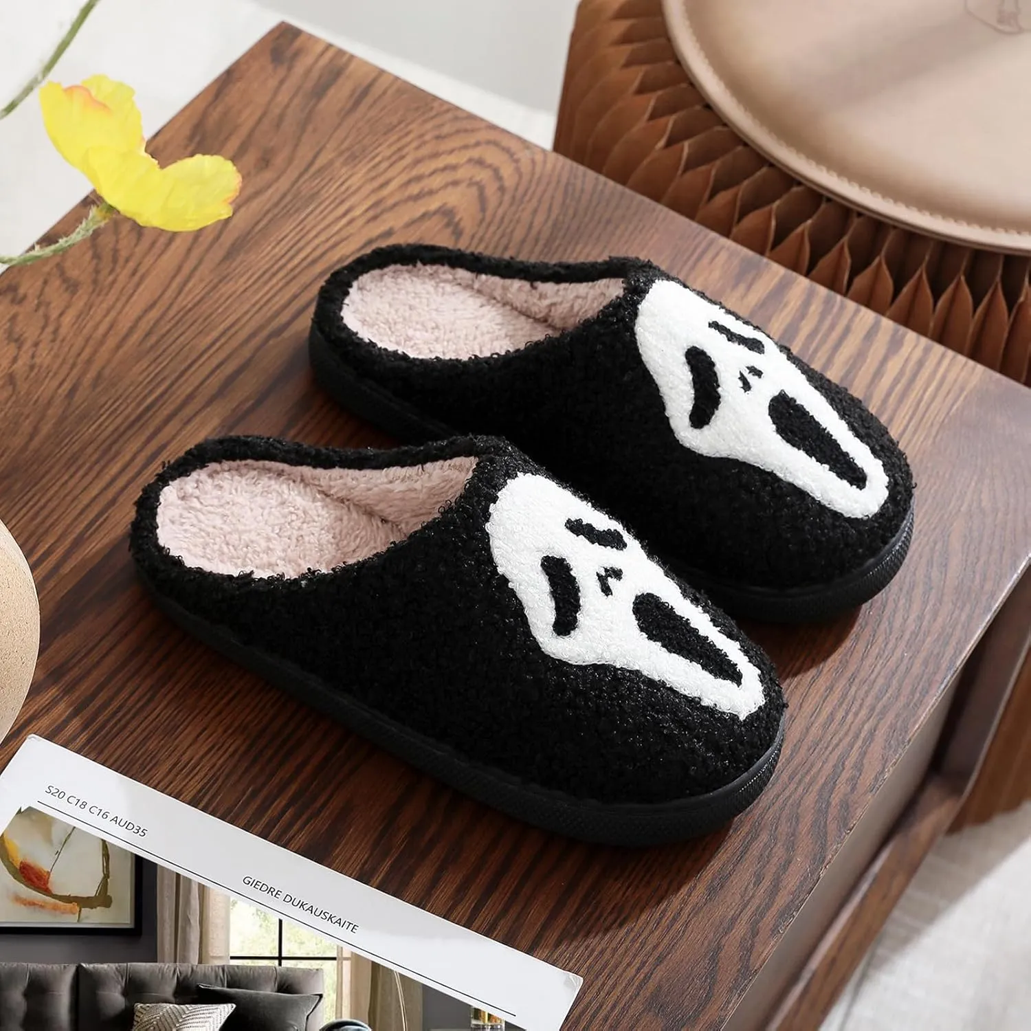 Afellicy Halloween Christmas Slippers Checkered Scuff for Women and Men Holiday Indoor Bedroom Fluffy Warm Fleece Slippers Winter Soft Cozy Home Non-Slip Soft Plush Slip-on Wool Lined House Shoes
