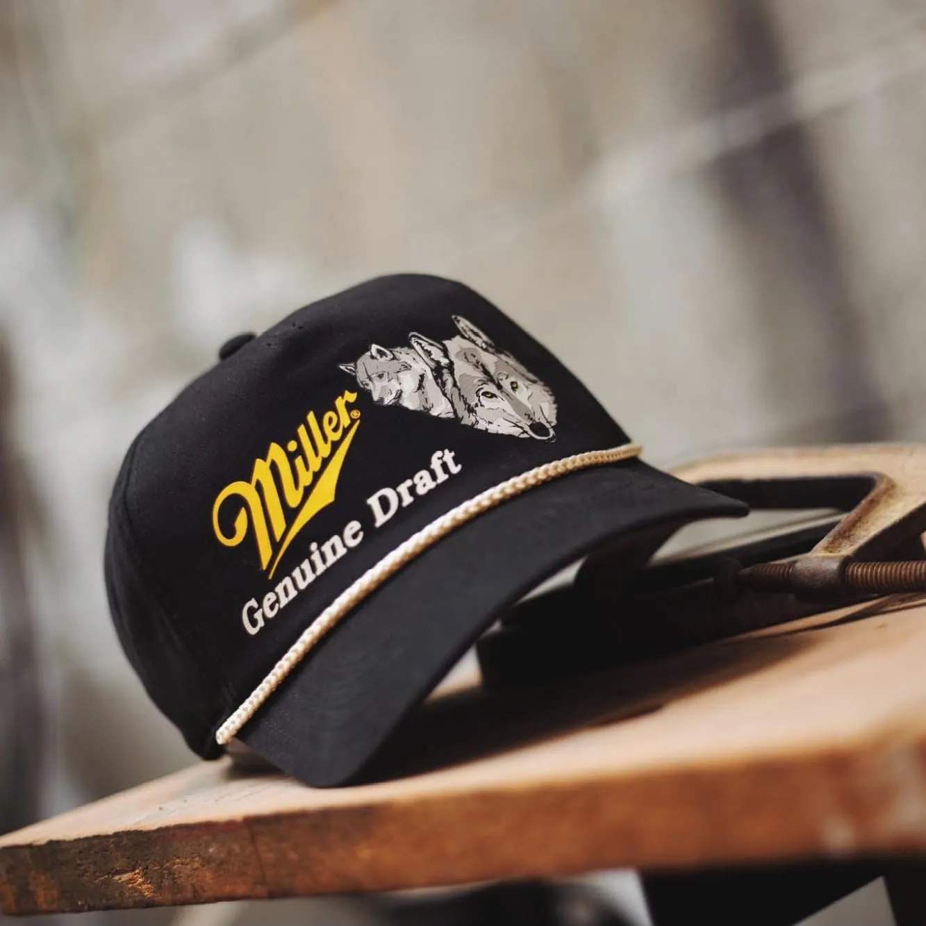 AMERICAN NEEDLE Miller Genuine Draft Beer Unisex Adjustable Snapback Baseball Hat