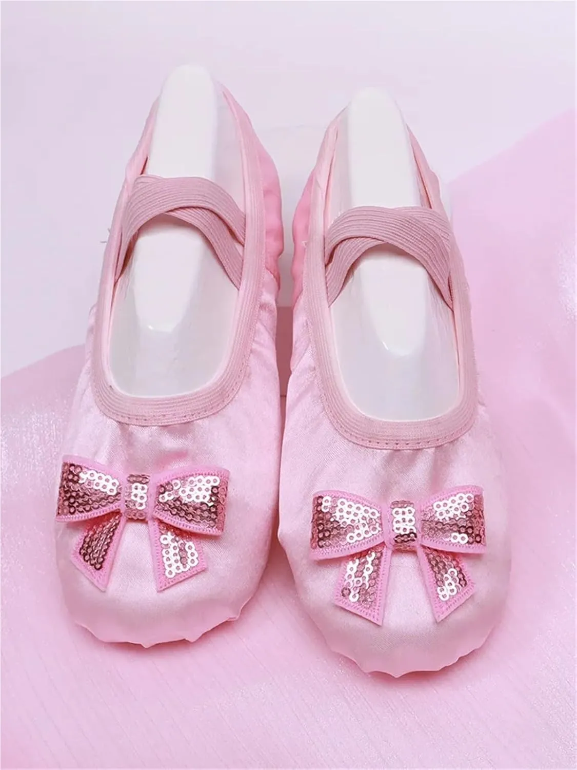 Ballet Shoes for Women Ballet Shoes for Girls Satin Soft Sole Dance Girls Kids Dance Slippers Female Solid Color Ballet Yoga Gym Dance Shoes(Lavender,24)