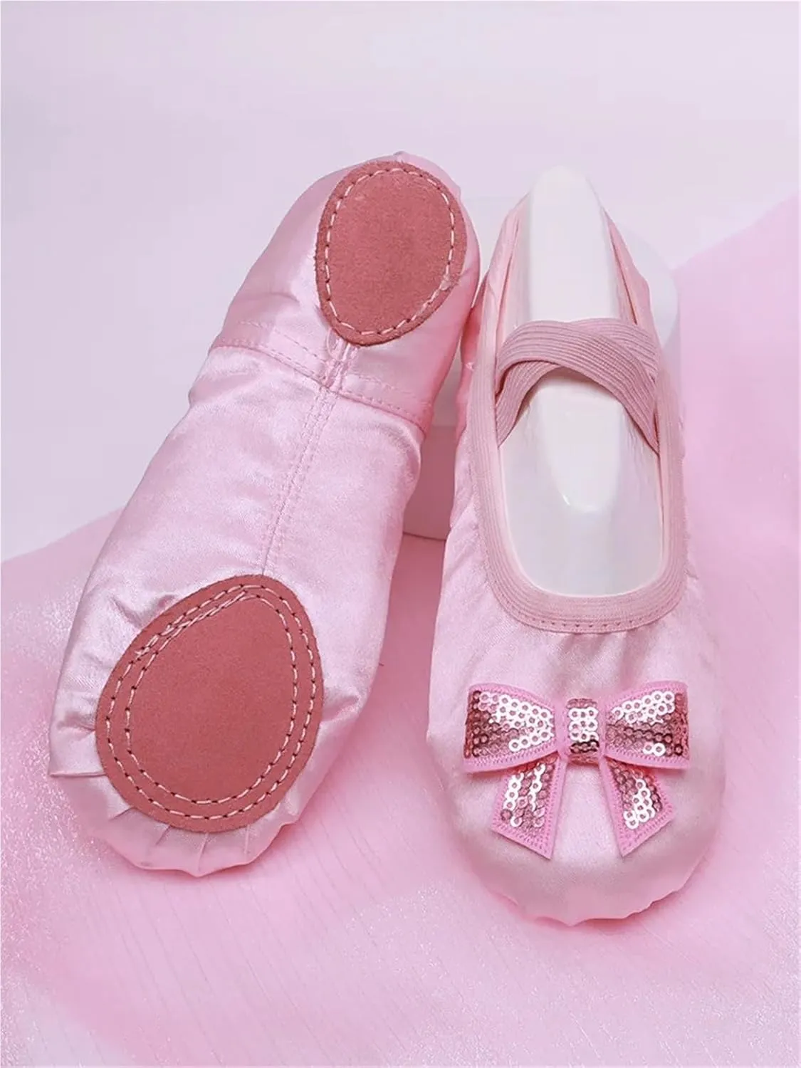 Ballet Shoes for Women Ballet Shoes for Girls Satin Soft Sole Dance Girls Kids Dance Slippers Female Solid Color Ballet Yoga Gym Dance Shoes(Lavender,24)