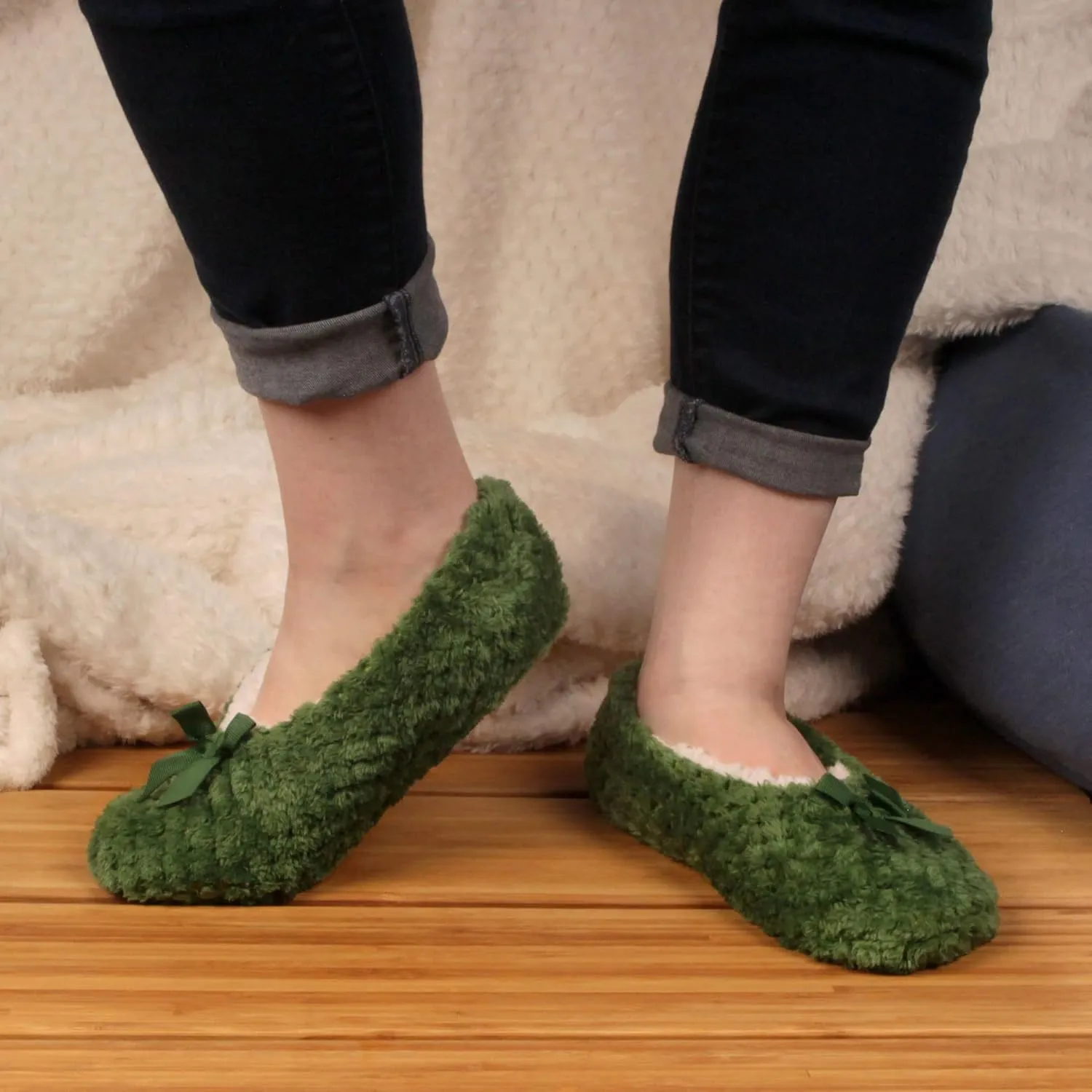 BambooMN Soft Touch Warm Cozy Fuzzy Non-Slip Lined Slip-On Slippers Socks for Adult Women, Indoor Travel House Slippers, 3 Pairs