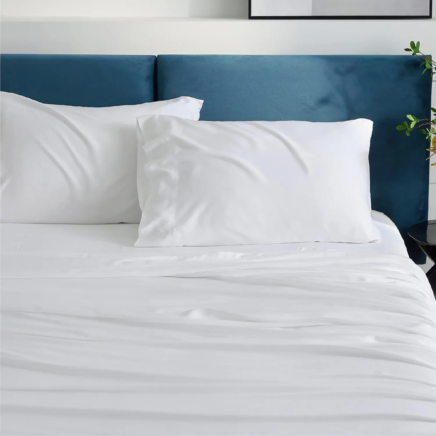 Bedsure King Size Sheet Set, Cooling Sheets King, Rayon Derived from Bamboo, Deep Pocket Up to 16", Breathable & Soft Bed Sheets, Hotel Luxury Silky Bedding Sheets & Pillowcases, White