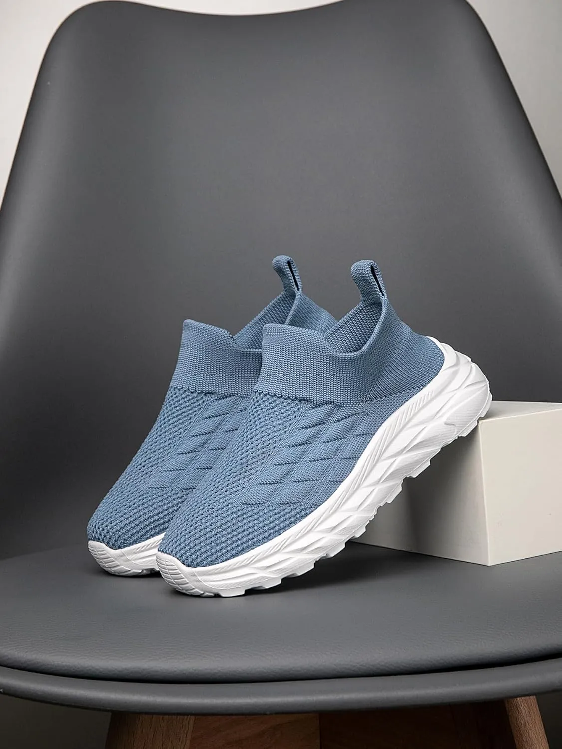 Boys and Girls Sock Shoes Casual Sports Running Walking Shoes Knitted Slip-On High Tops Lightweight Breathable Non Slip (Toddler/Little Kid/Big Kid)