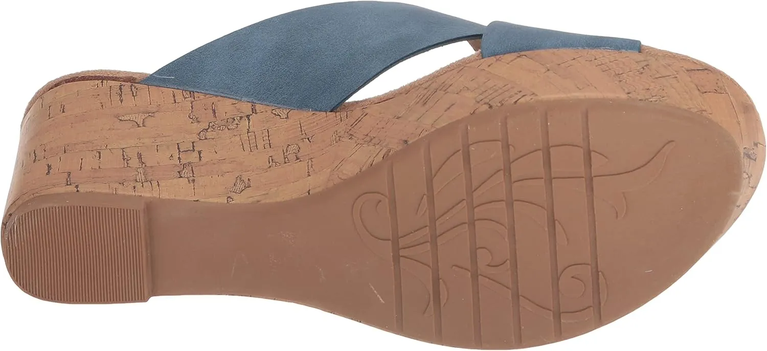 CL by Chinese Laundry Women's Dream Day Smooth Espadrille Wedge Sandal