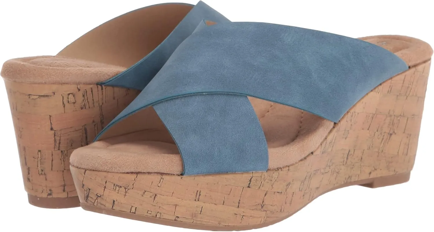CL by Chinese Laundry Women's Dream Day Smooth Espadrille Wedge Sandal