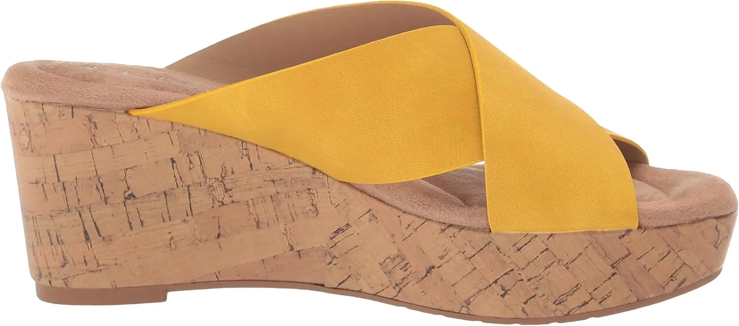 CL by Chinese Laundry Women's Dream Day Smooth Espadrille Wedge Sandal