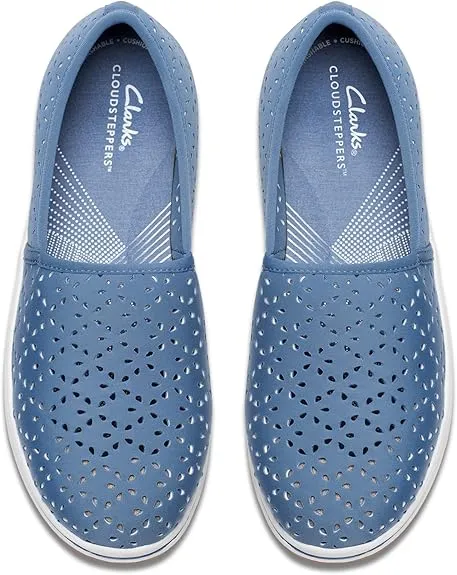 Clarks Women’s Breeze Emily Blue