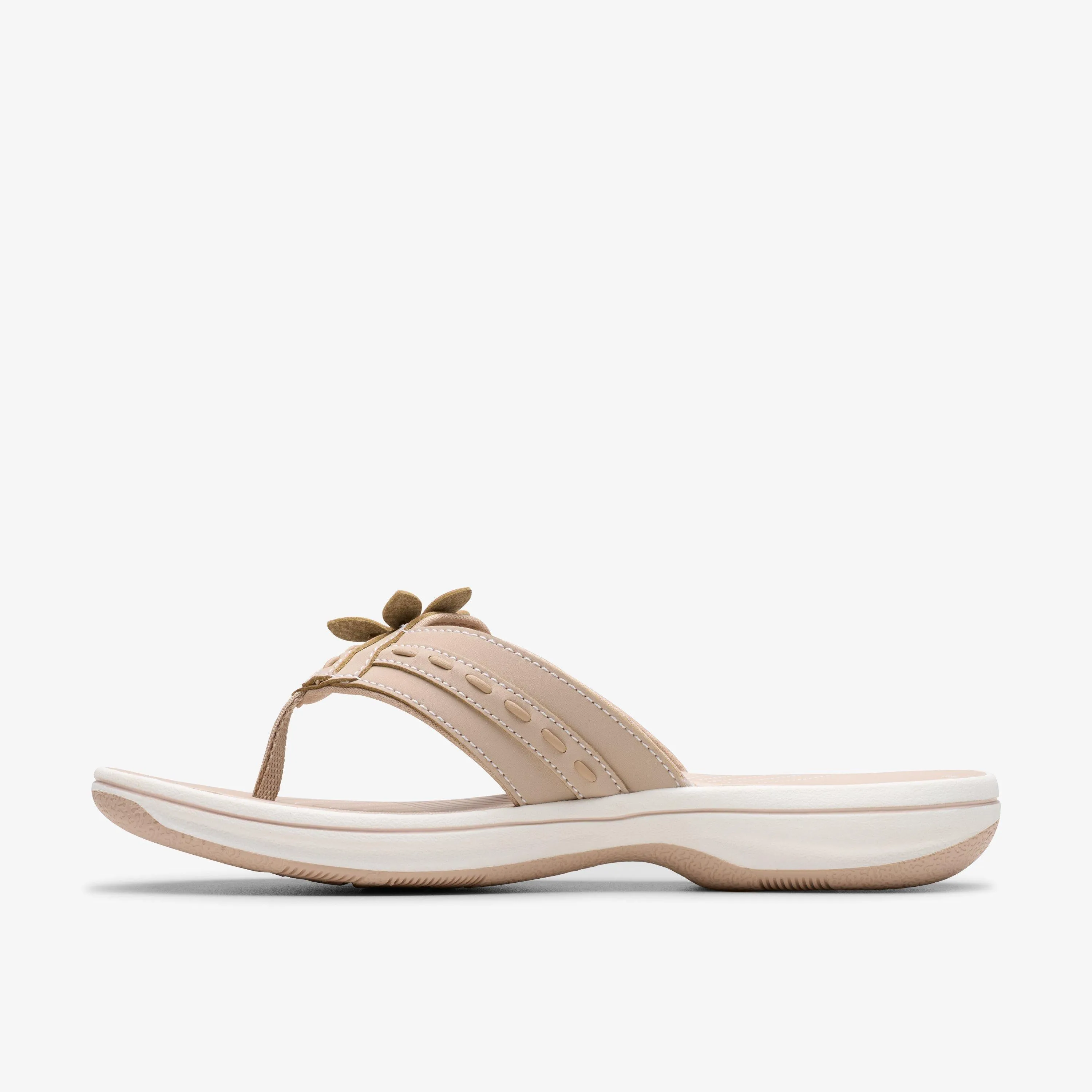 Clarks Women's Breeze Opal H Sand 26182330