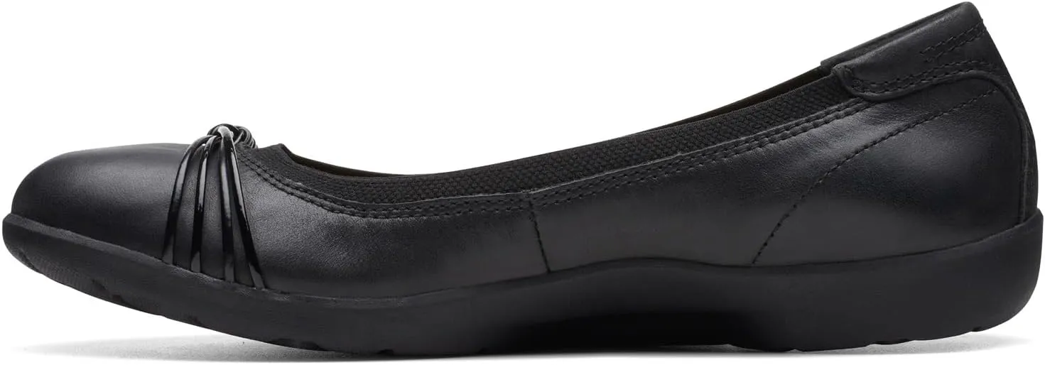 Clarks Women's Meadow Rae Ballet Flat