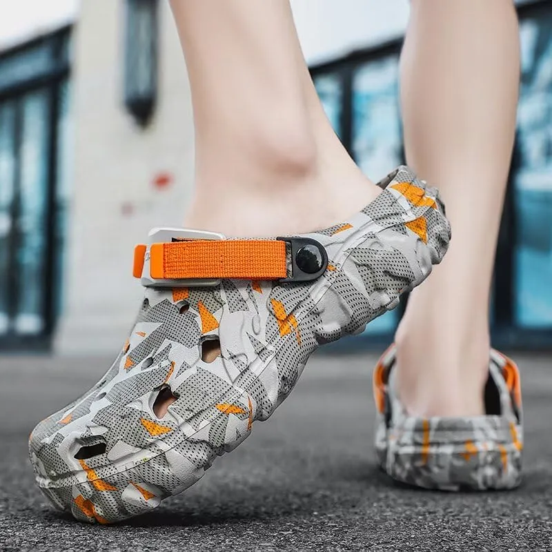 Clogs Mens Garden Shoes Summer Beach Slip Resistant Outdoor Sandals Slip-on Slippers with Adjustable Strap