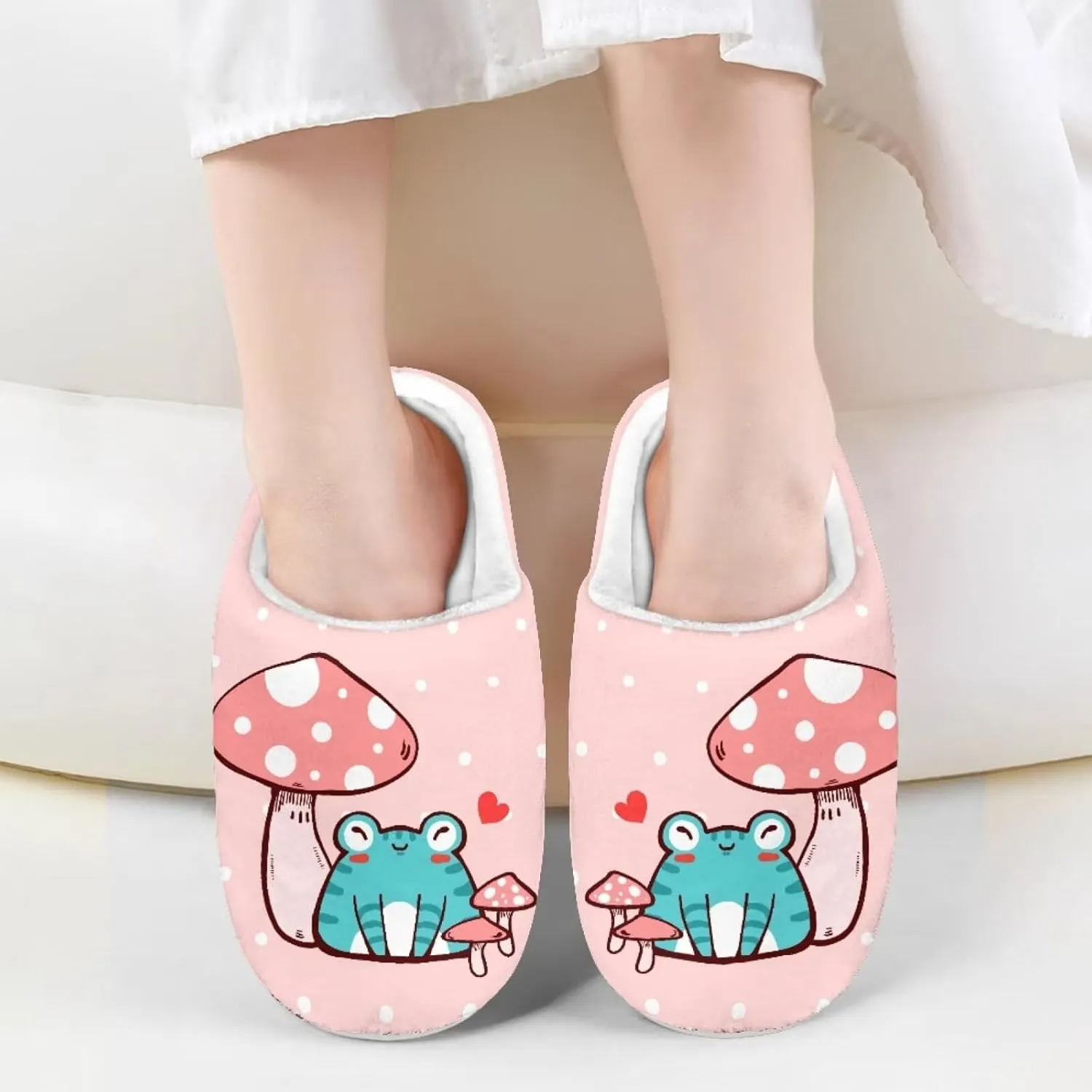 Cute Slippers for Girls Boys, Plush Non-Slip House Slippers Winter Fluffy House Shoes Cute Soft Slip-On Shoes for Indoor Outdoor