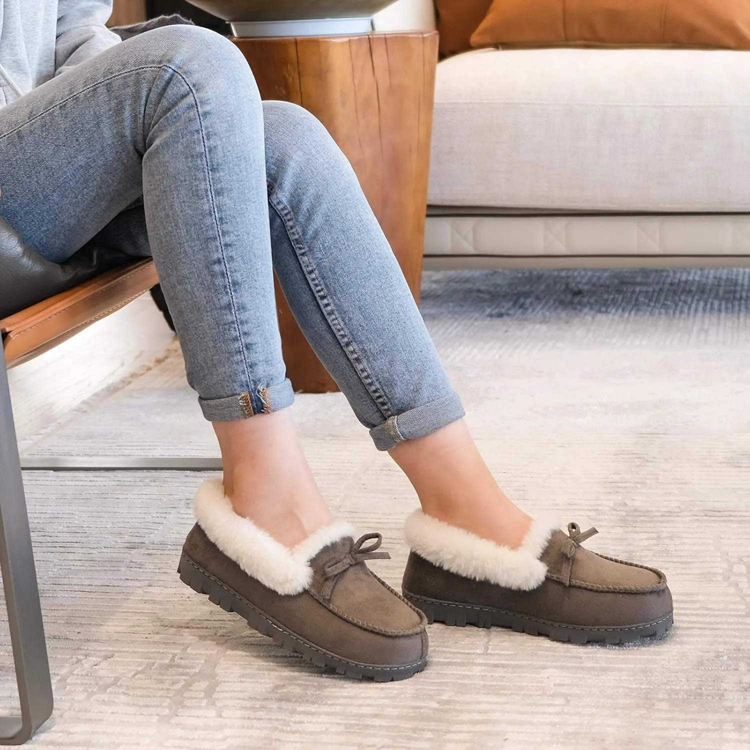 DL Women's Memory Foam Moccasin Slippers Micro Suede with Breathable Faux Fur Lining Slip On House Shoes Micro Indoor & Outdoor