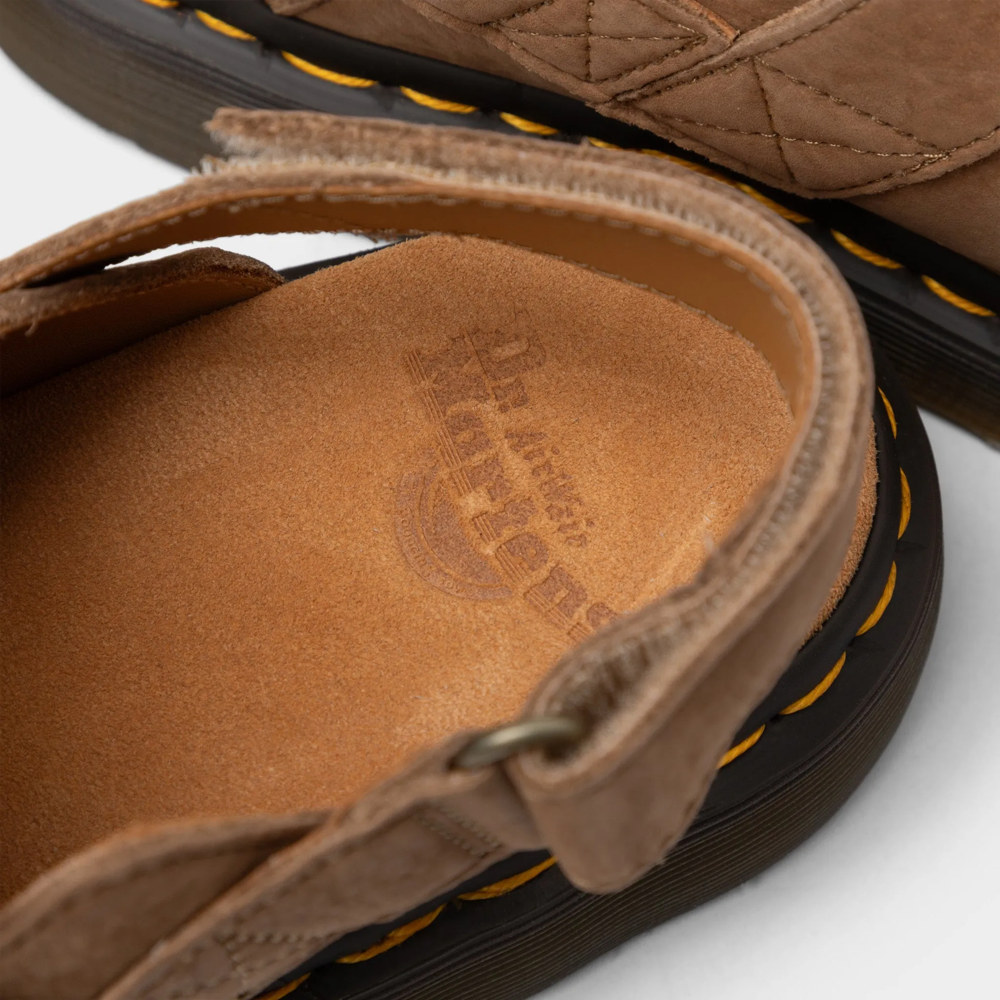 Dr. Marten's Jorge II / Tan