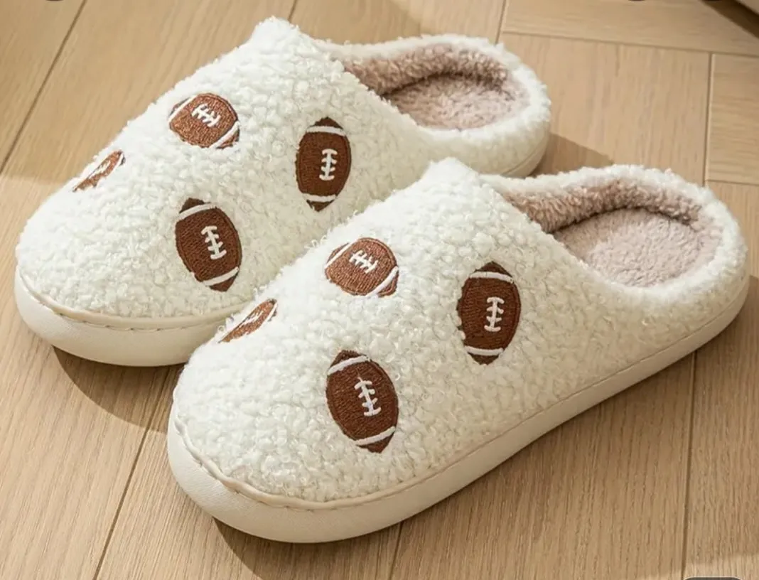 Everyday Pattern Slip On-Slippers