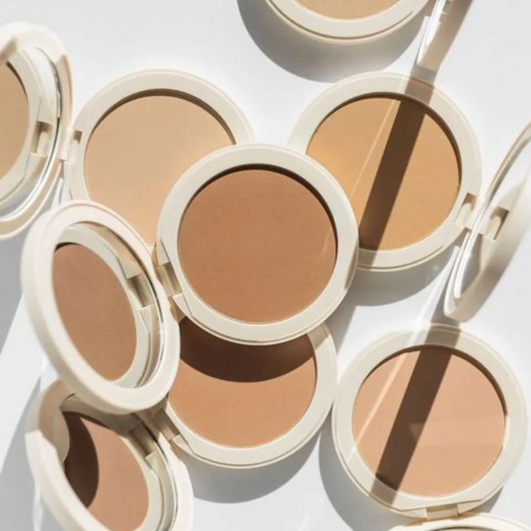 FARMASi Powder Bronzer Blush Skin Makeup, Highly Pigmented, Cushiony Formula with Nourishing Vegetable Squalene and Smooth-Satin Finish, Refreshing Moisture Boost 0.4 Fl Oz /12g -01 St. Tropez