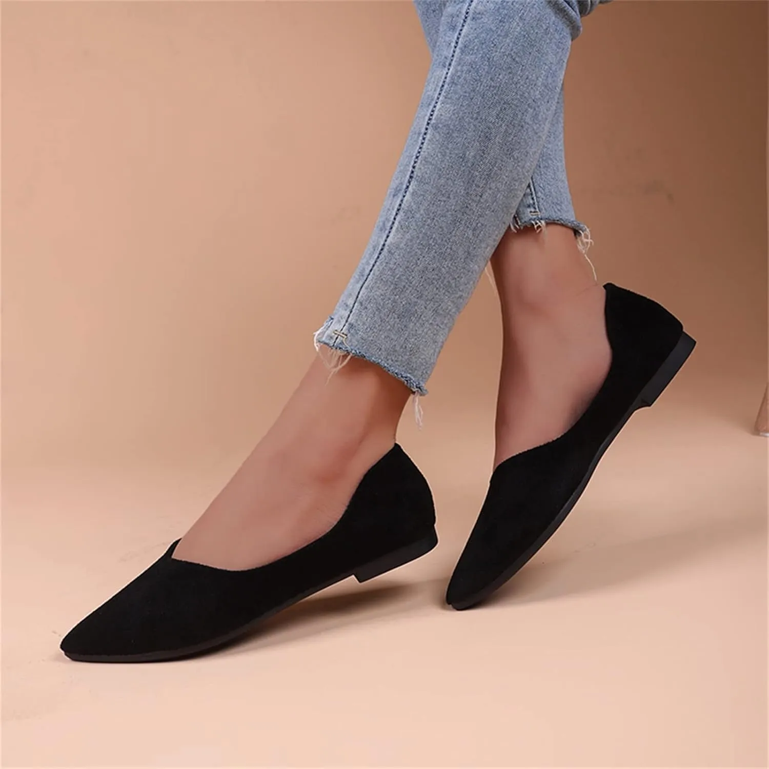 Flats for Women Pointed Toe Slip On Shoes Comfortable Flat Shoes Suede Ballet Flats Dress Shoe