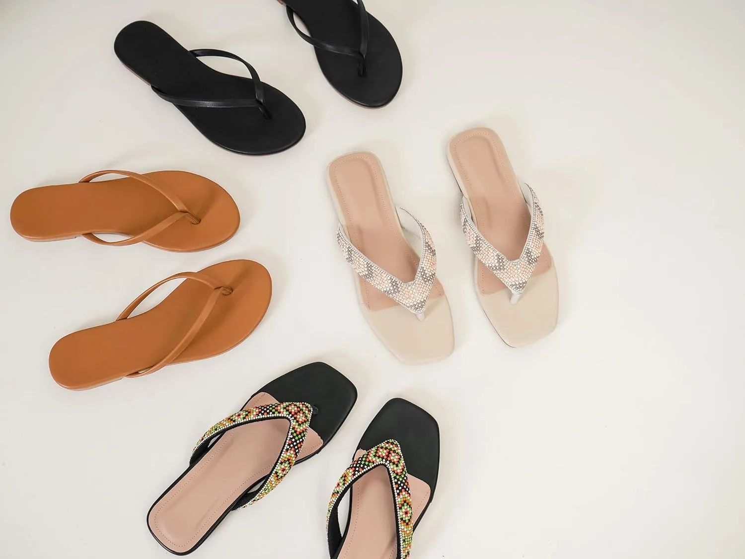 Flip Flops Sandals for Women, Summer Fashion Leather Slippers, Lightweight Comfortable Beach Sandals Slip On Flat Dressy Size 6-10