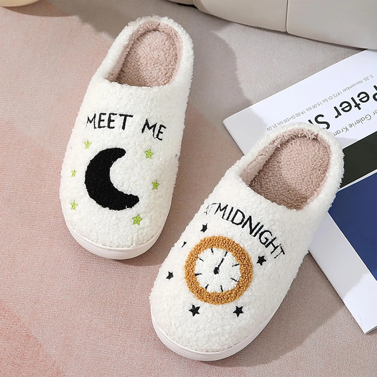 Happy Face Slippers for Women Men,Retro Soft Cozy Comfy Plush Lightweight House Slippers Slip-on Indoor Outdoor Slippers,Slip on Anti-Skid Sole