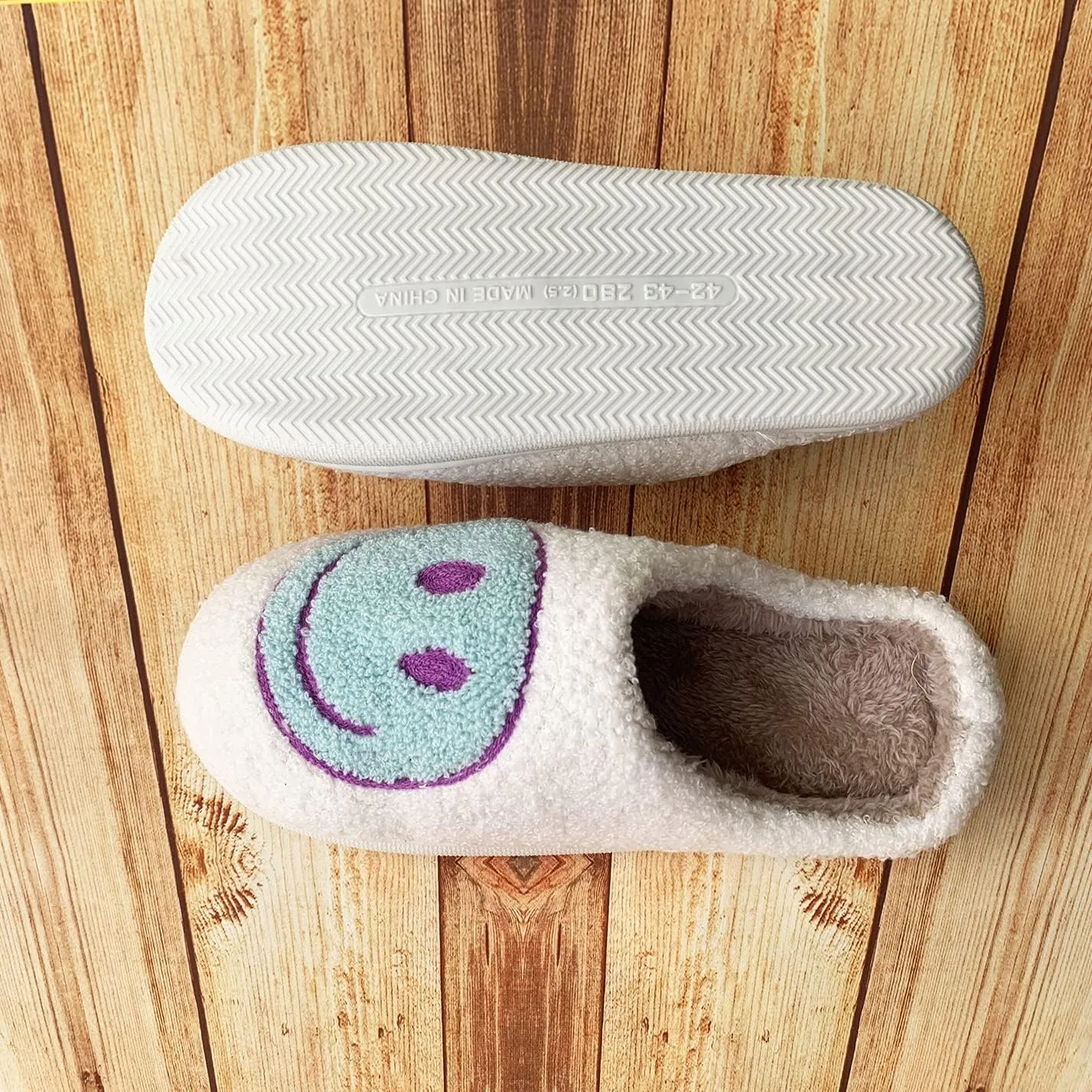 Happy Face Slippers Retro Cozy Comfy Plush Warm Slip-on Slippers Winter Soft Fuzzy Indoor House Shoes with Memory Foam for Men Women…