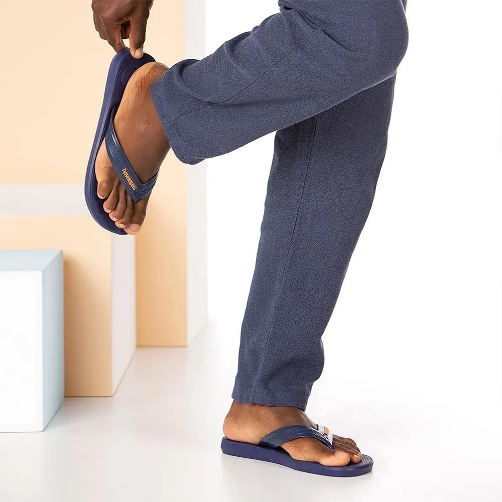 Havaianas - Top Max Comfort, Stylish, Comfortable and Robust Flip Flops for Men, Stable and Functional Design, Anatomically Shaped and Non-Slip Sole