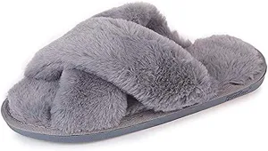 HUMIWA Womens Faux Fur Slippers Warm Fussy Flip Flop House Slippers Open Toe Home Slippers for Girls Men