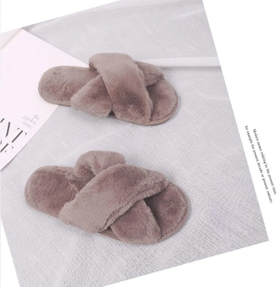 HUMIWA Womens Faux Fur Slippers Warm Fussy Flip Flop House Slippers Open Toe Home Slippers for Girls Men