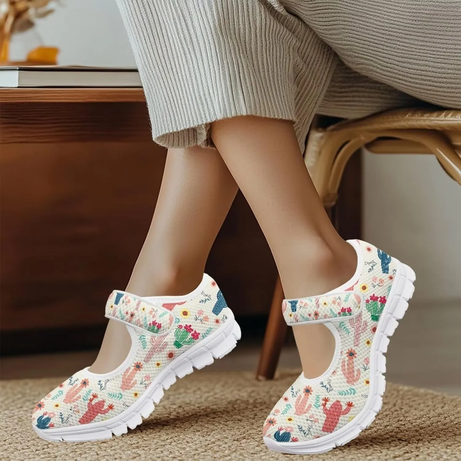JoyLamoria Womens Slip on Fashion Mary Jane Shoes Retro Mushroom Painted Flats Causal Road Walking Shoes Non Slip Platform