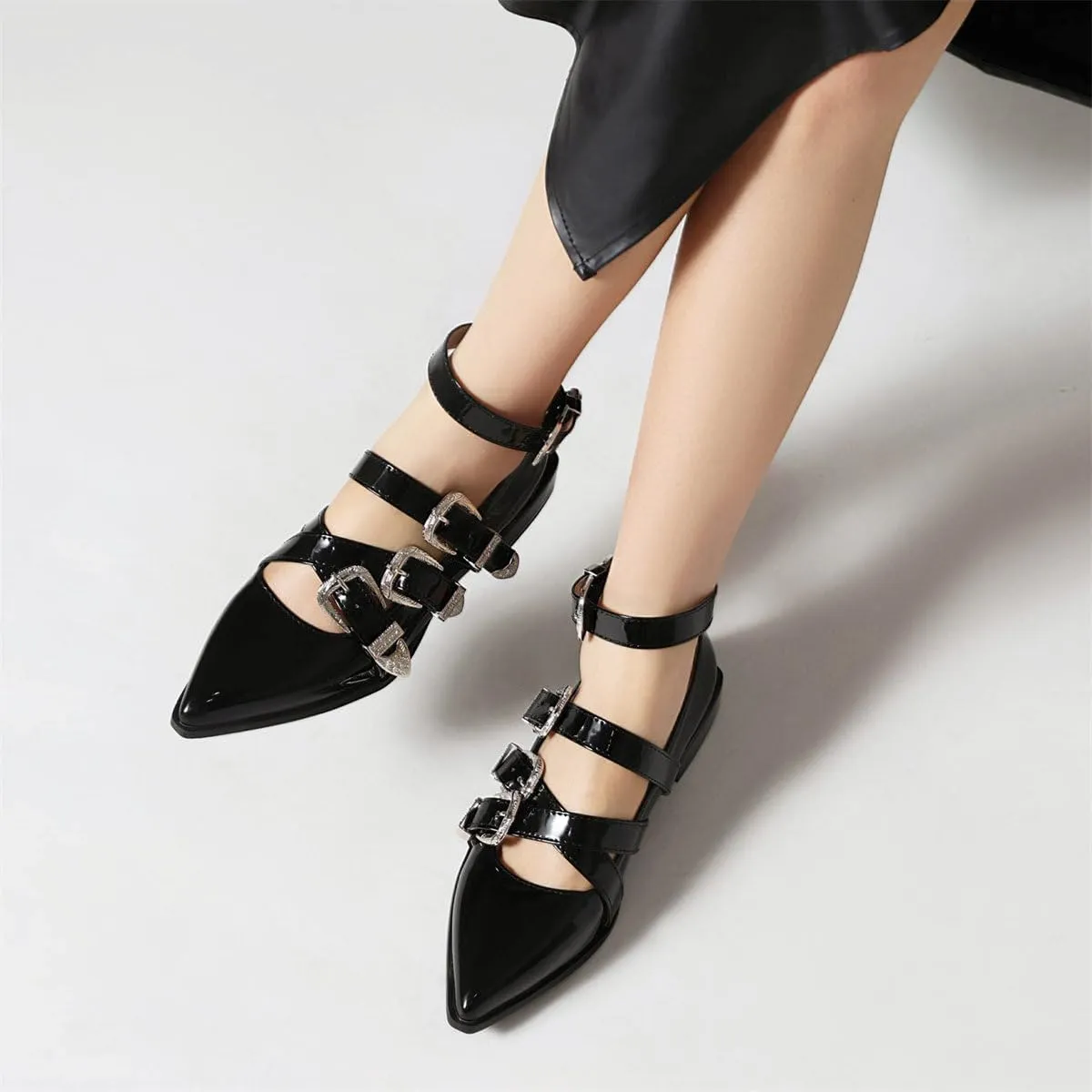 KISSASA Buckle Ballet Flats Pointed Toe Patent Leather Flats with Straps