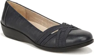LifeStride Women's Incredible 2 Ballet Flats