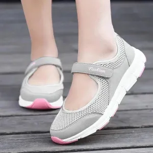 Lightweight Breathable Slip-On Sneakers for Women in Summer