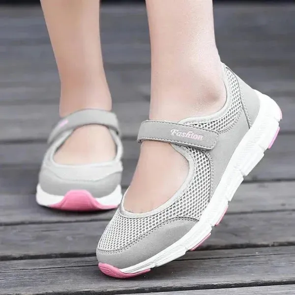 Lightweight Breathable Slip-On Sneakers for Women in Summer