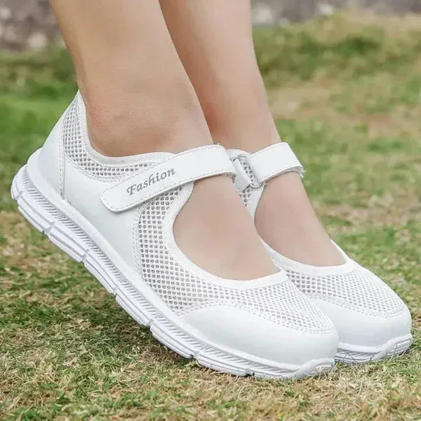 Lightweight Breathable Slip-On Sneakers for Women in Summer