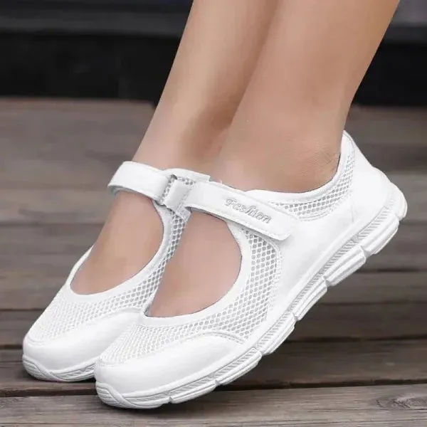 Lightweight Breathable Slip-On Sneakers for Women in Summer