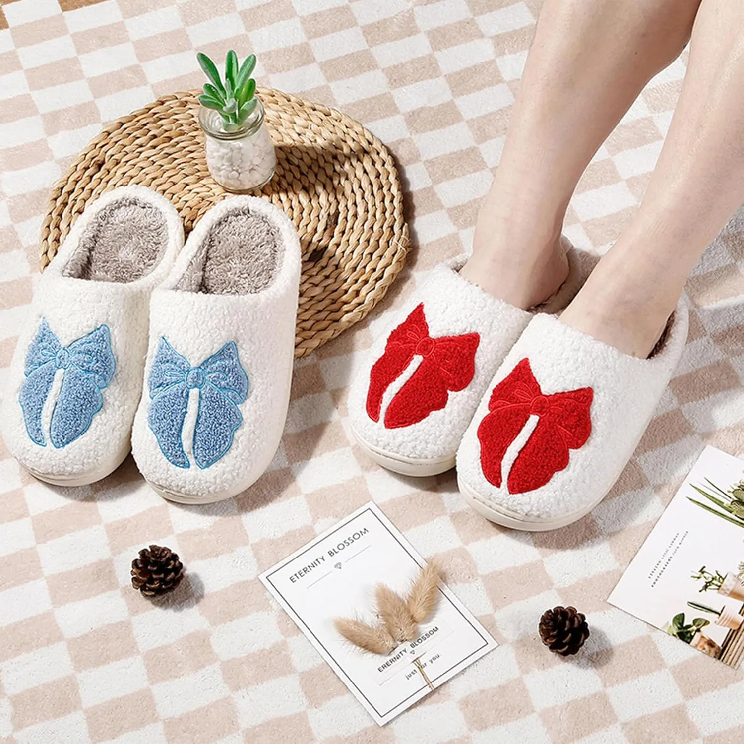 LNERIP Animal Slippers Fruit Slippers Plant Slippers Various Cartoon Patterns Fluffy Soft Memory Foam Retro Indoor Outdoor Home Couple Shoes
