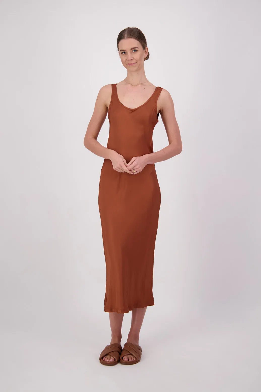 Long Slip Tan
