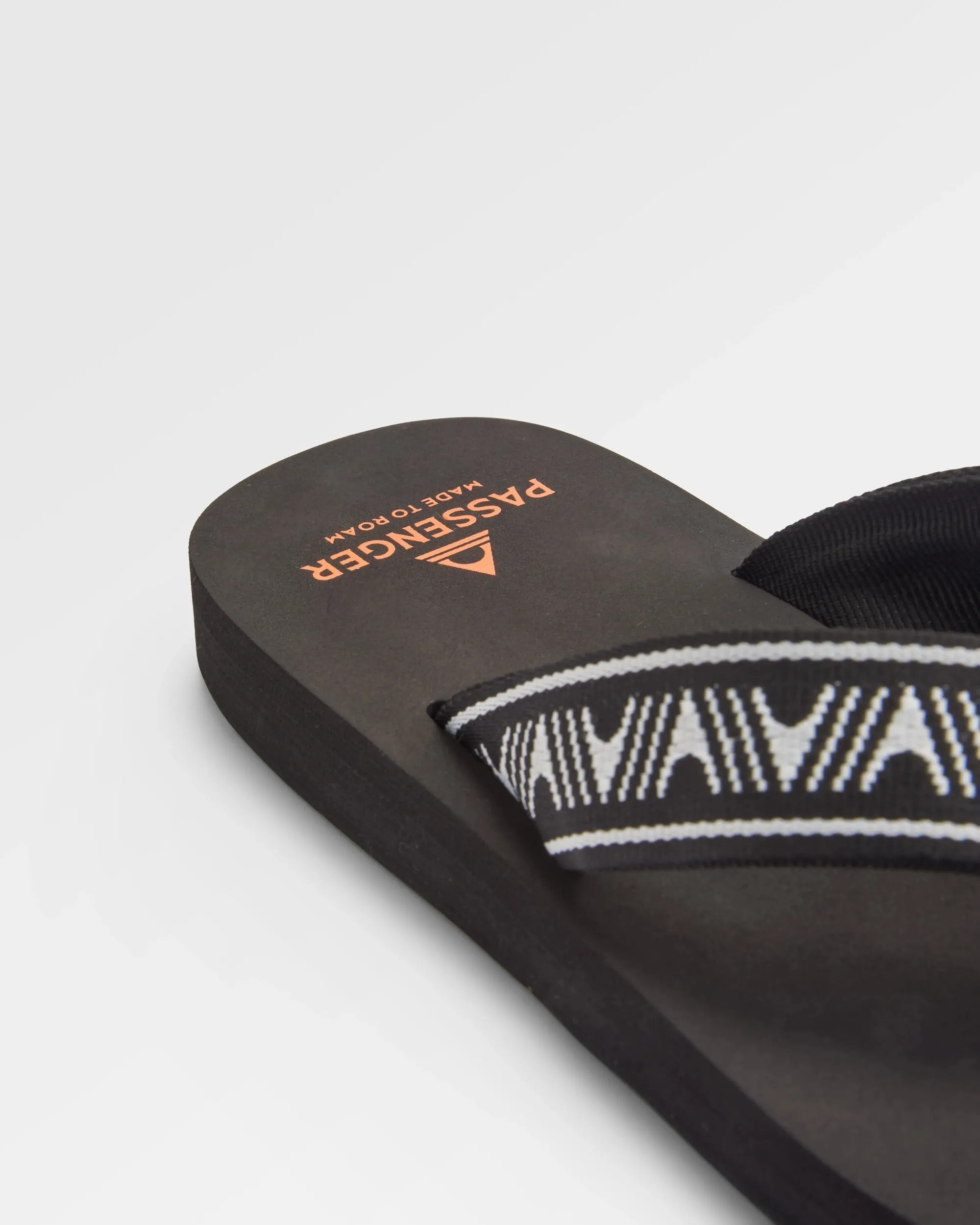 Malibu Flip Flop - Trail Monochrome