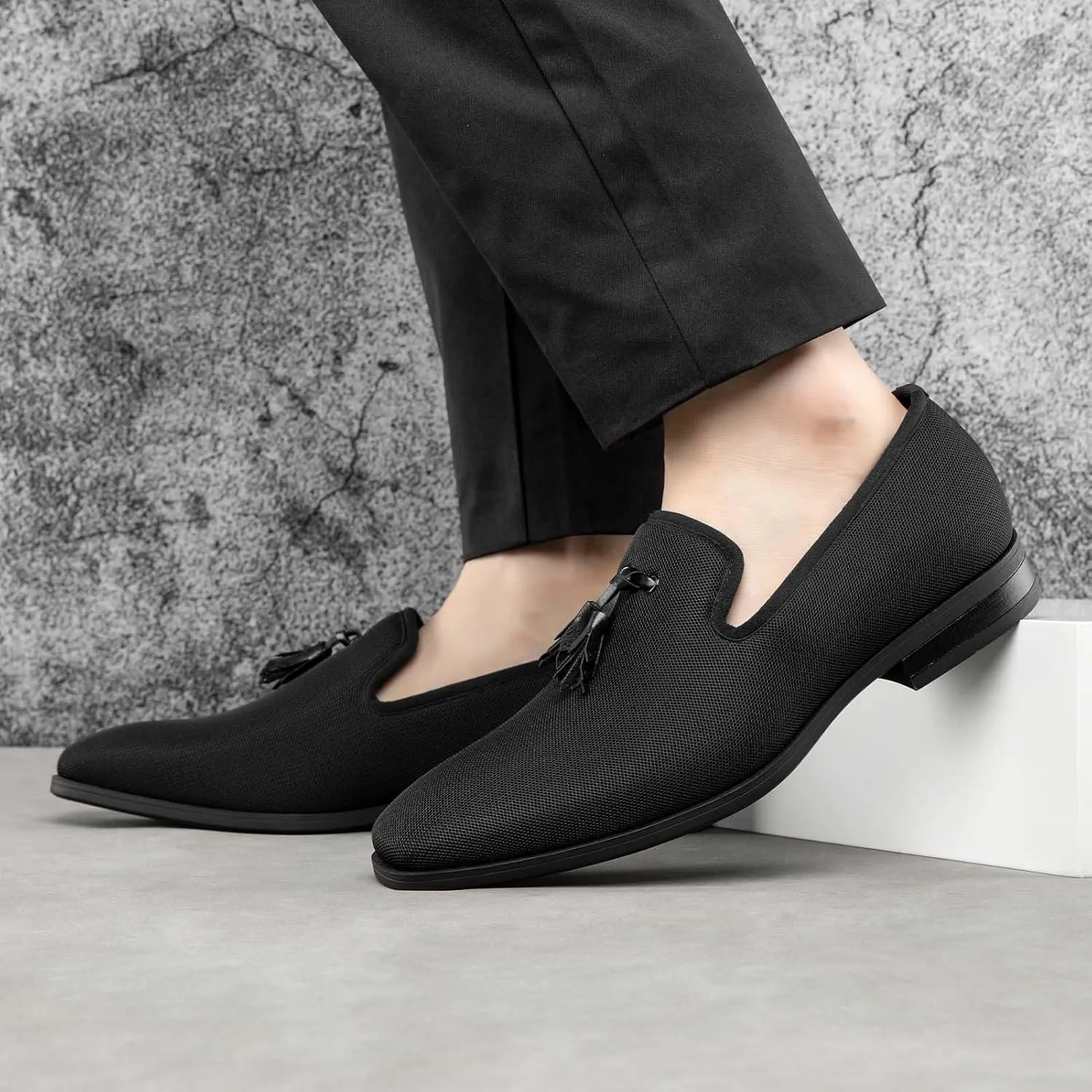 Meijiana Men's Loafers Lightweight Slip-On Moccasins Stylish Dress Shoes Breathable Tassels Loafers