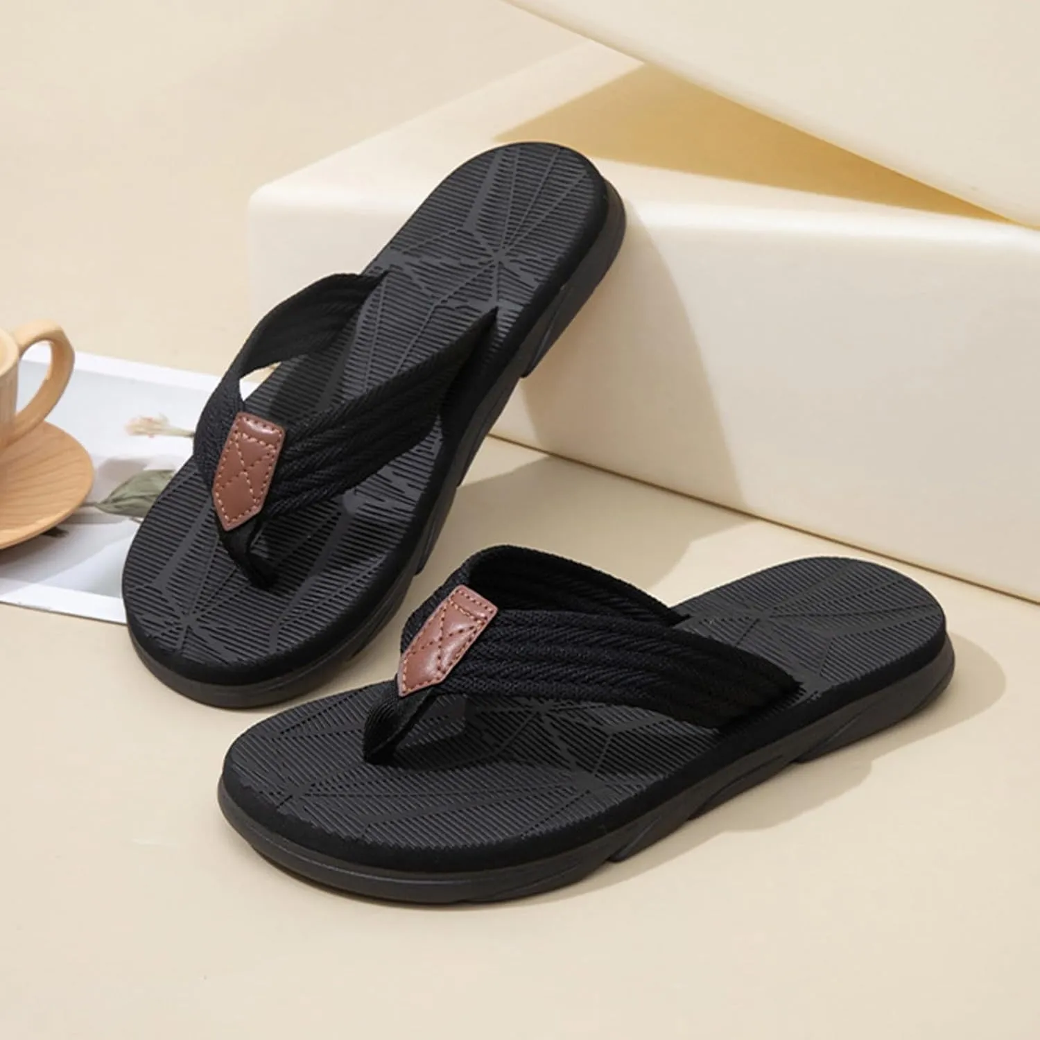 Men's Yoga Mat Flip Flops with Arch Support Comfortable Walking Thong Sandals Slip On Casual Summer Beach Flip Flops