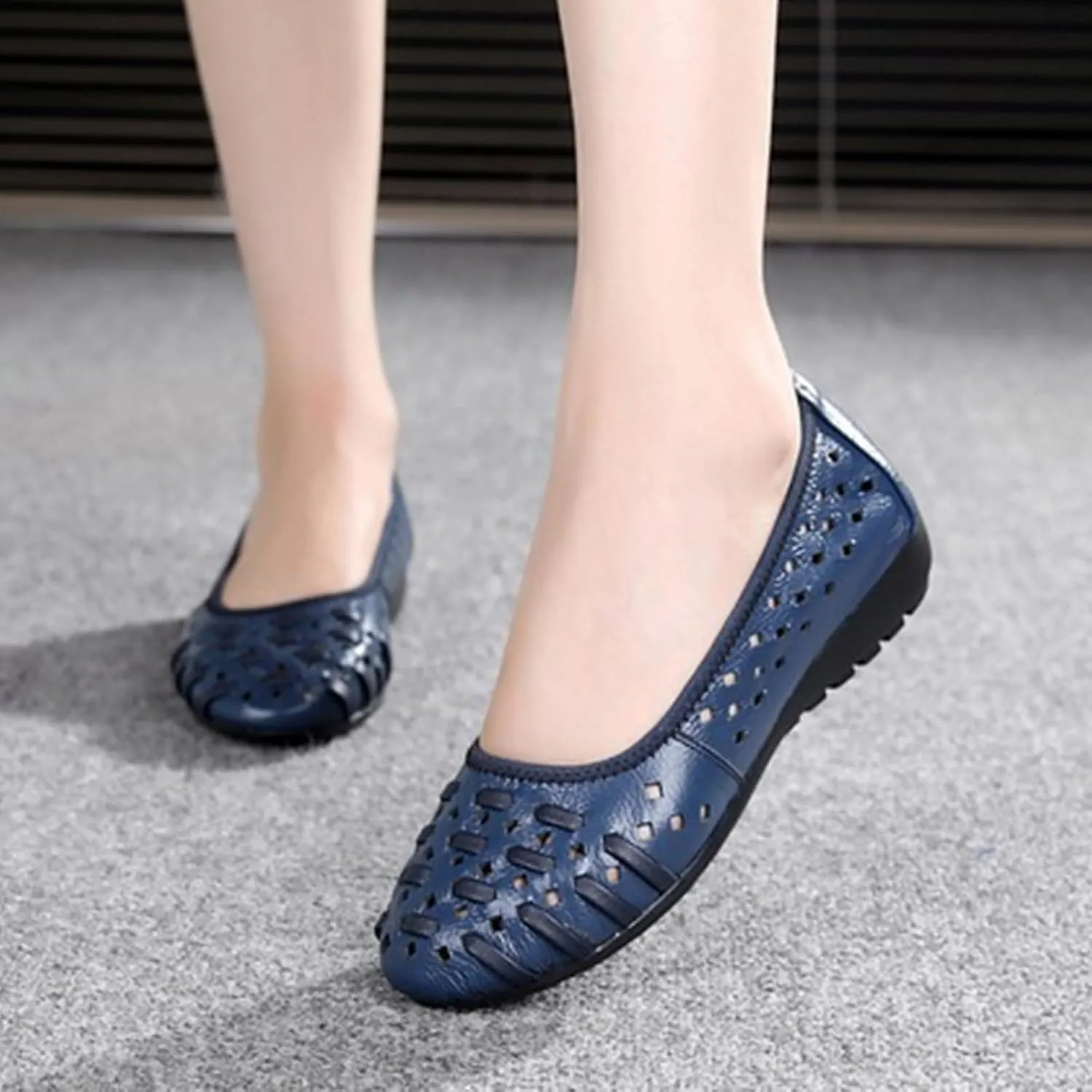 MOYOWEI Women's Summer Comfort Woven Leather Flats,Pointed Closed Toe Hollow Non-slip Soft Sole Slip-on Walking Casual Shoes