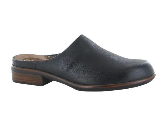 Naot Womens Lodos/26049 Soft Black leather Clogs