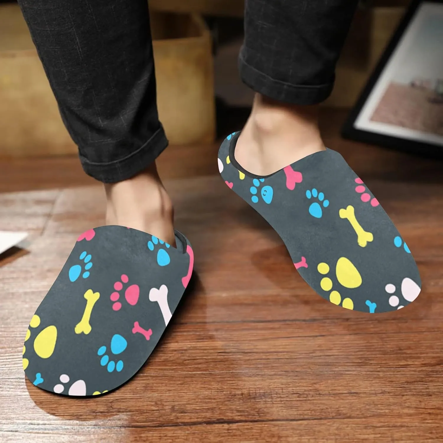 Pitovozu Dogs Watercolor Painting Slippers for Women Men Slippers Retro Soft Plush Warm Slip-on Slippers Cozy Indoor Outdoor Slippers