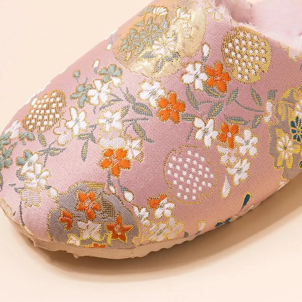 Premium Luxury Satin Silk Royal Embroidery All Seasons Comfort Women's House Slippers Furry Indoor Soft Home Slip On Shoes