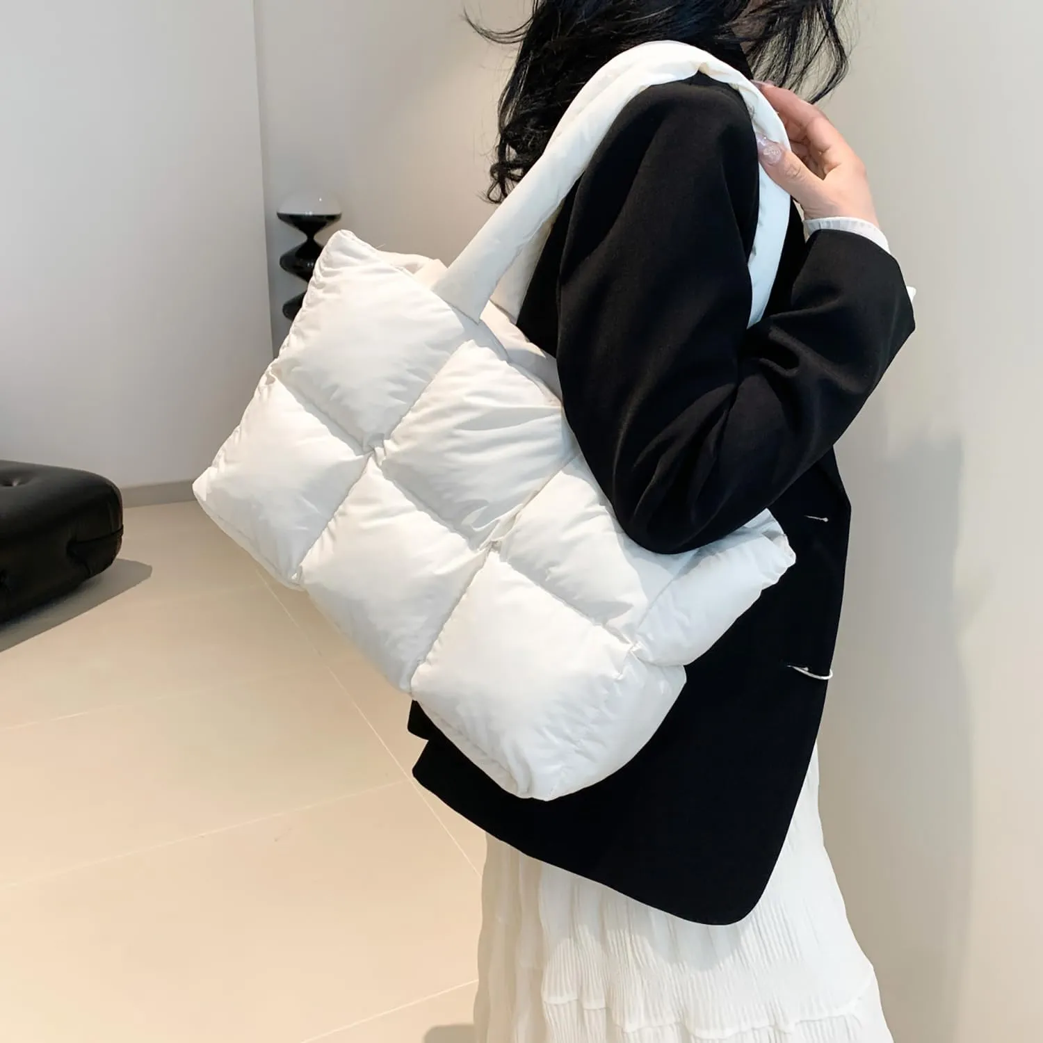 Quilted Puffer Tote Bag for Women Soft Puffy Handbags Purse Soft Lightweight Shoulder Bag