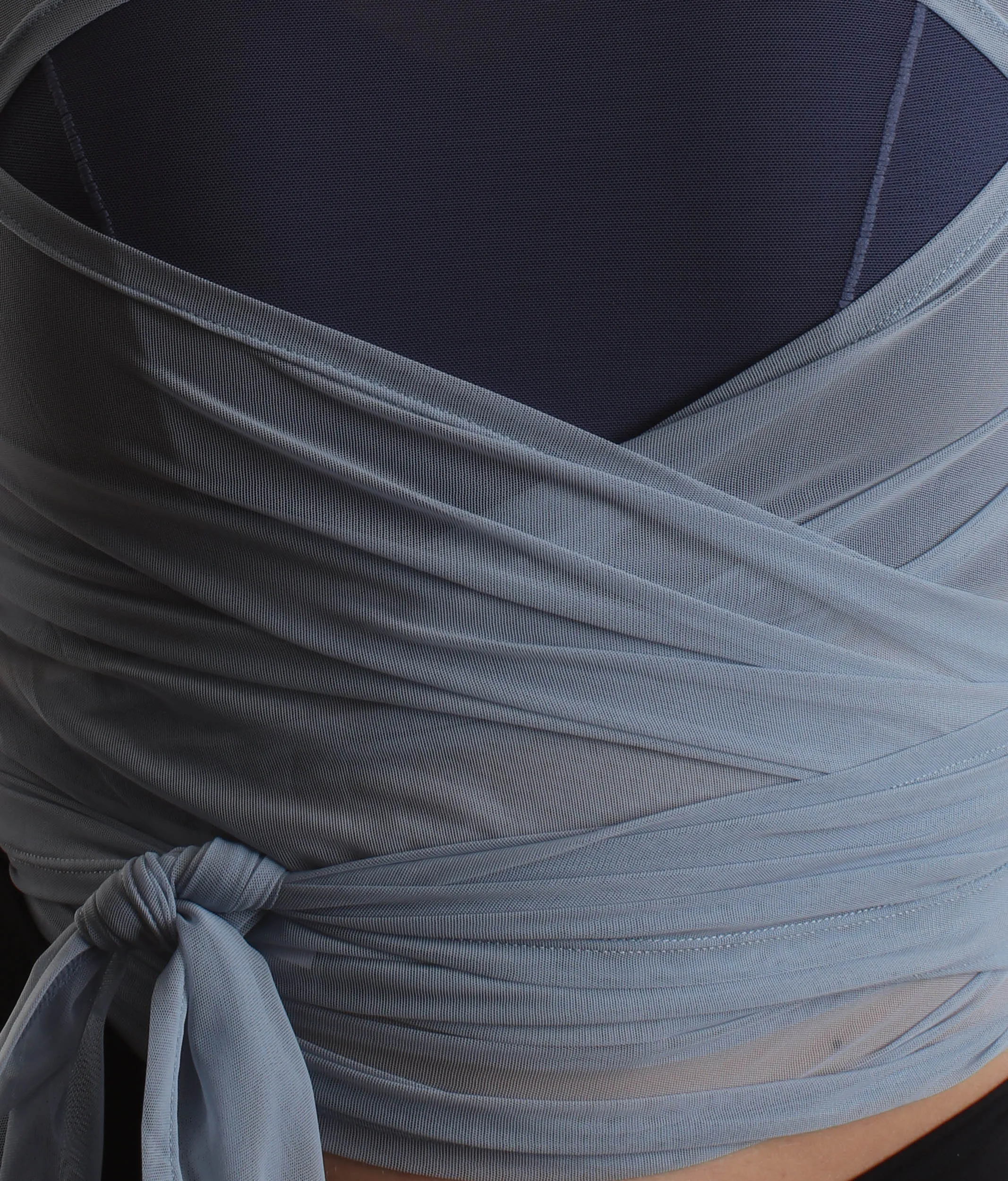 Reversible Style BOW TOP, Versatility for Endless Options