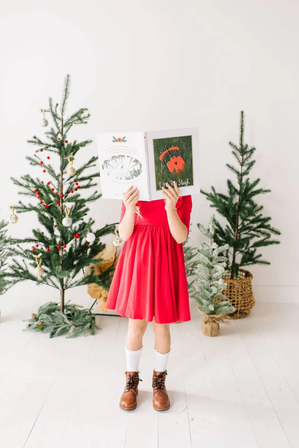 Scarlet Adelisa Dress