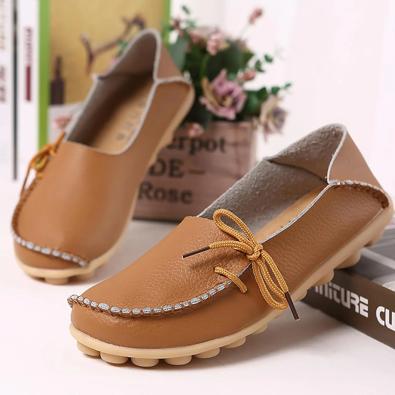 Solaud Women's Driving Moccasins Loafers Casual Round Toe Soft Comfortable Leather Loafers Breathable Slip On Walking Shoes