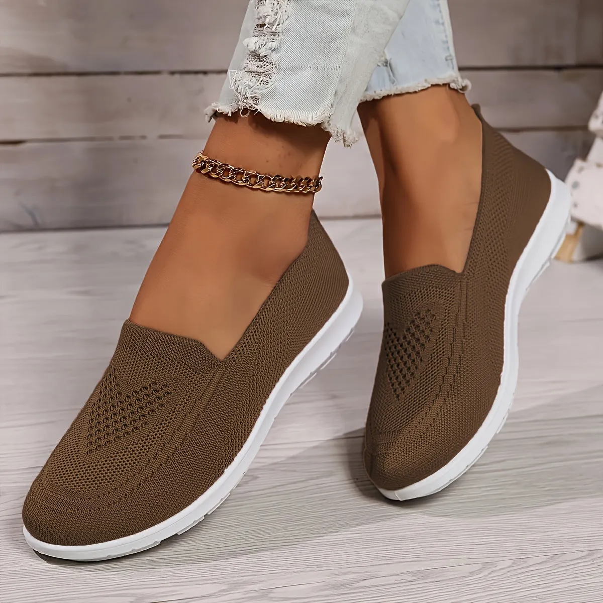 Stazia - Elegant Slip-On Sneakers