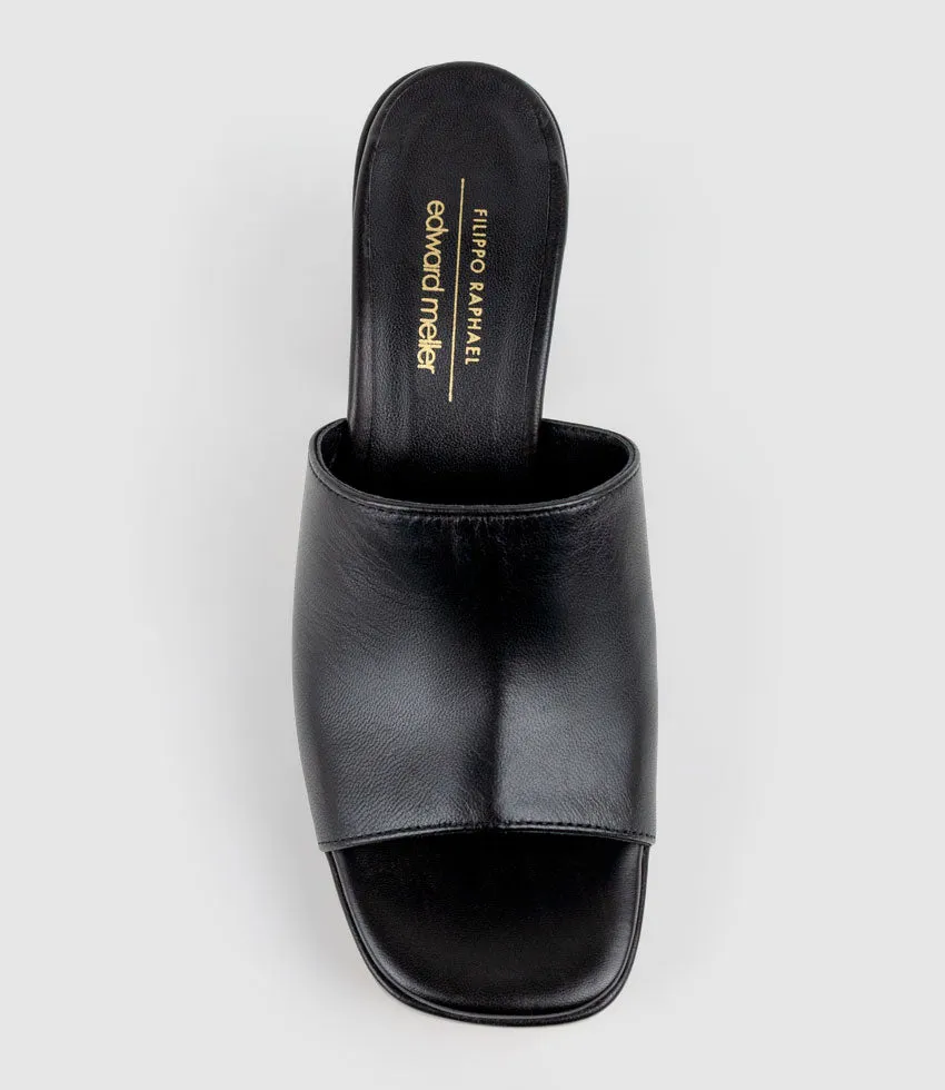 TILLA90 Platform Slide in Black