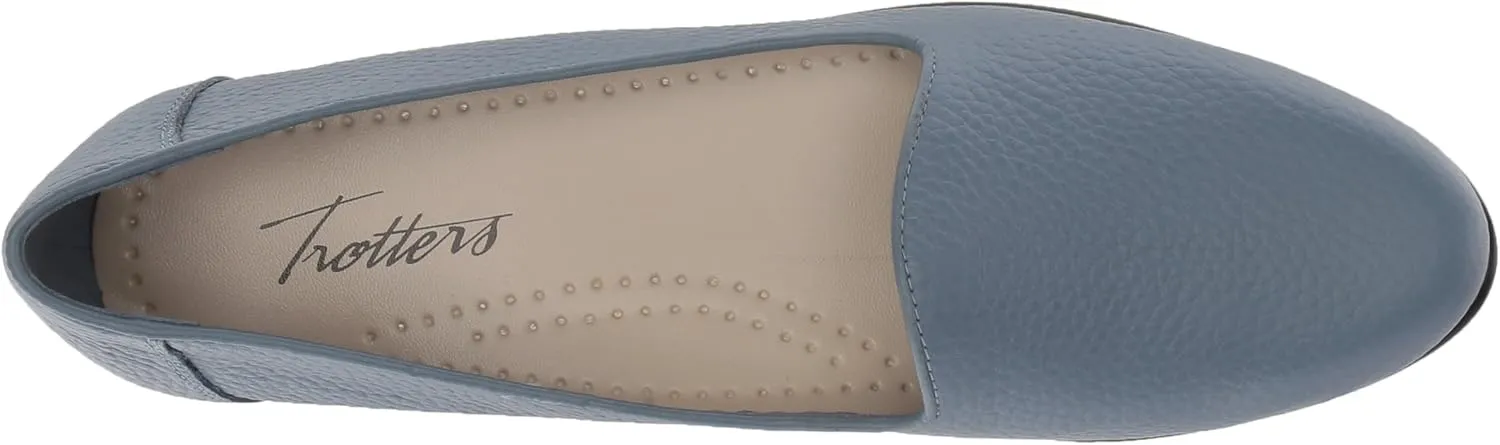 Trotters Women's Liz Tumbled Ballet Flat