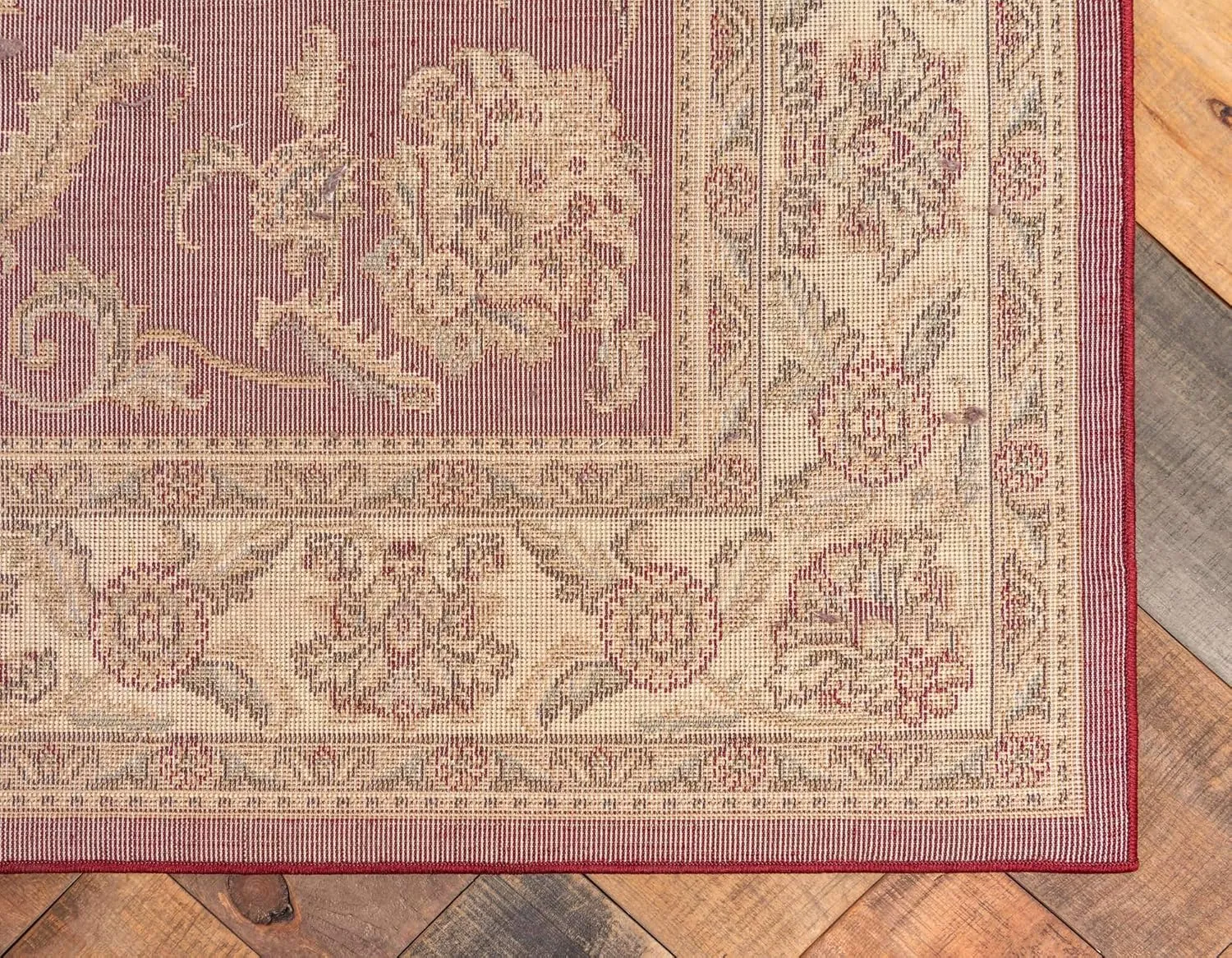 Unique Loom Voyage Collection Traditional Oriental Classic Intricate Design Area Rug (5' 0 x 8' 0 Rectangular, Red/Tan)